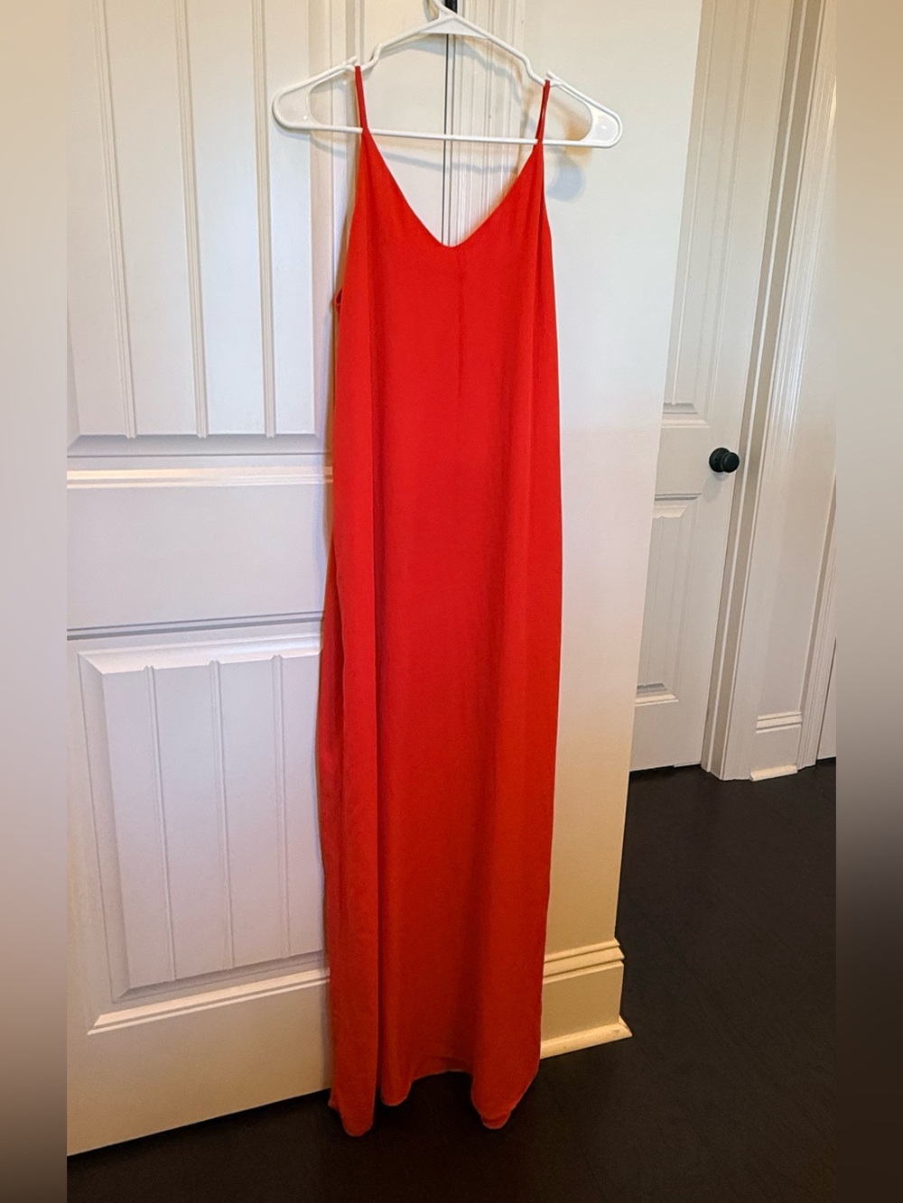 Krisa Coral Slip Maxi Dress with V-Neck - Picture 5 of 6